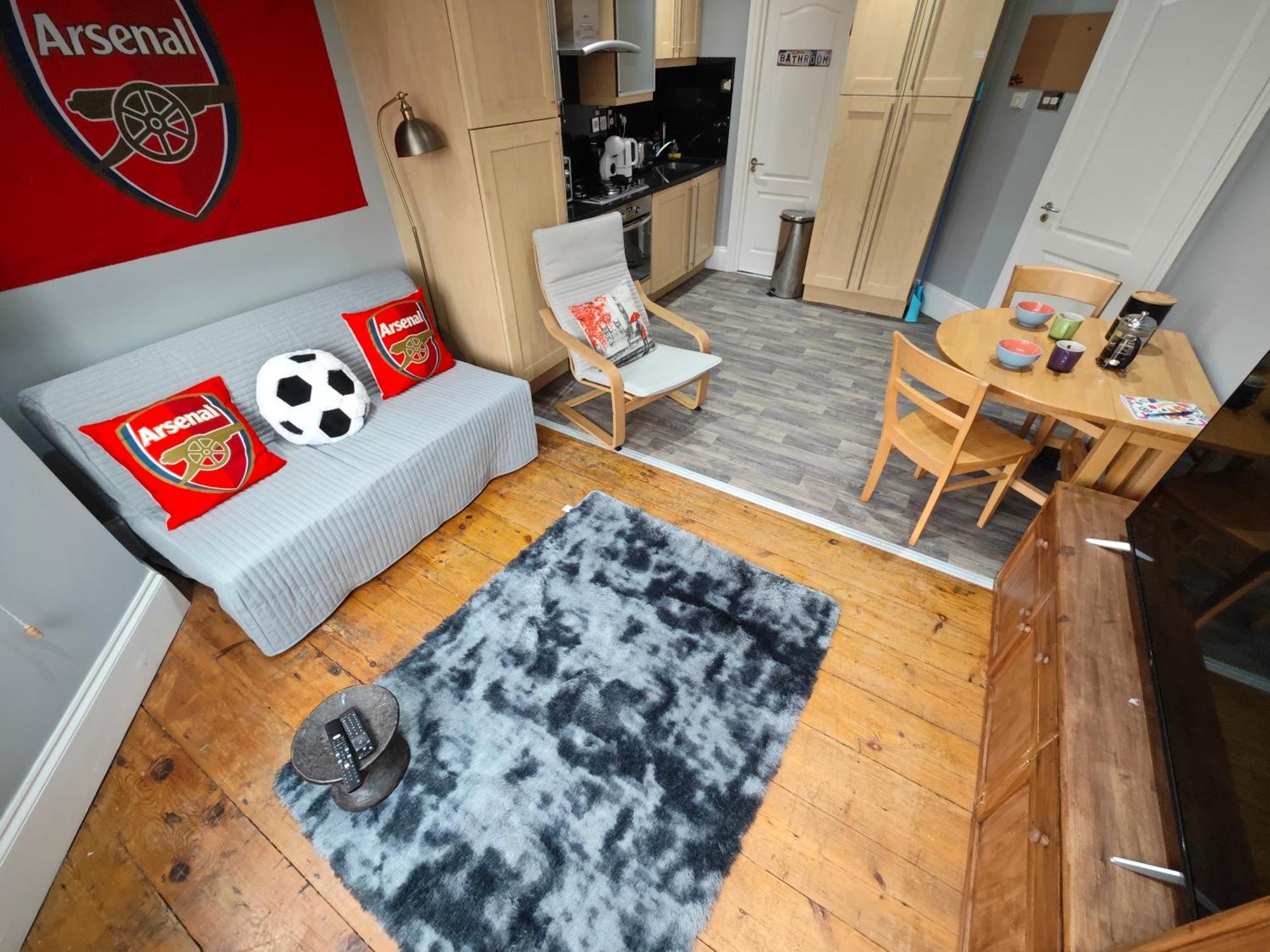 Lovely 1 Bedroom Flat In Finsbury Park/Emirates Stadium Londra Dış mekan fotoğraf